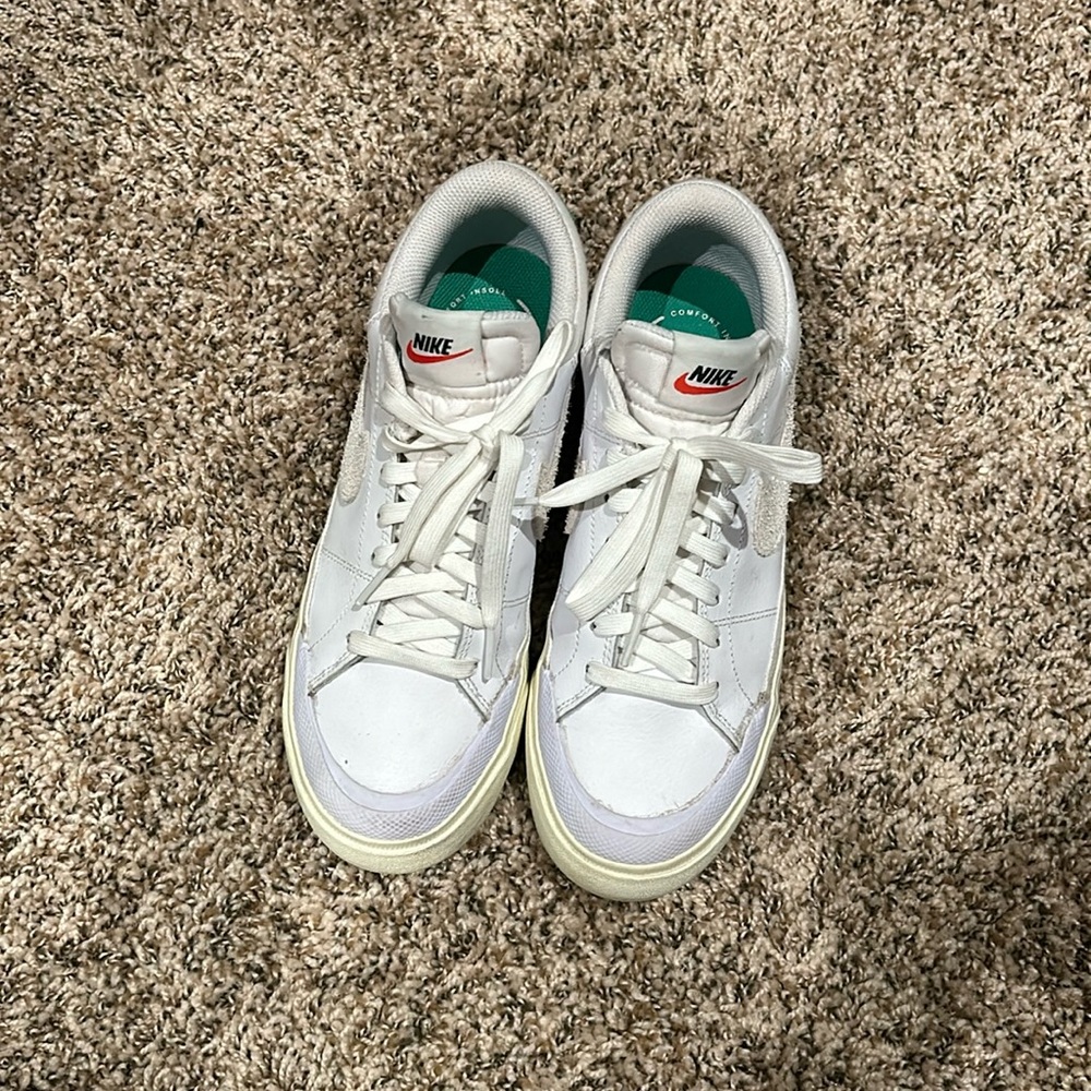 Nike Court Legacy Lift Platform Sneaker